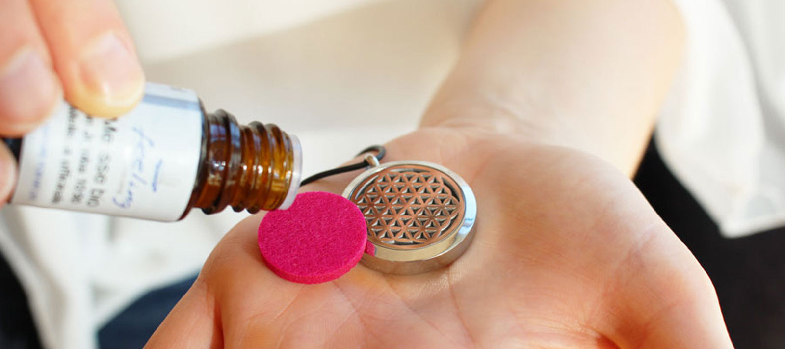 Aromaschmuck & Inhalierstifte