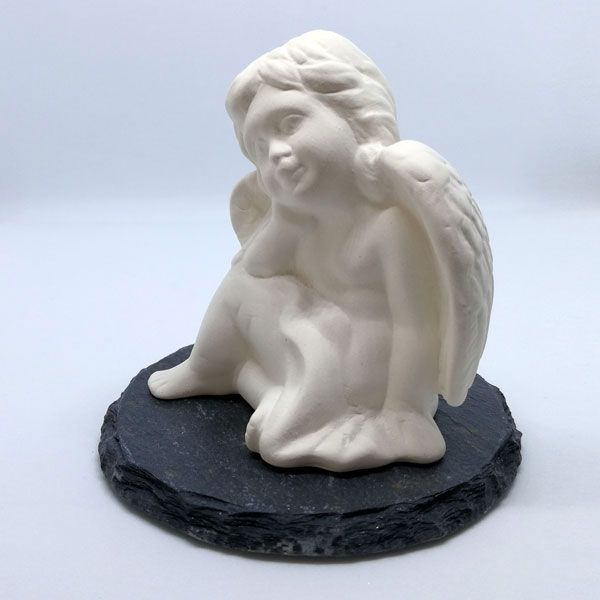 Engel mit Untersetzer Schiefer